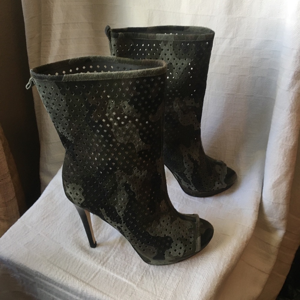 Camouflage BCBG peep toe heel booties